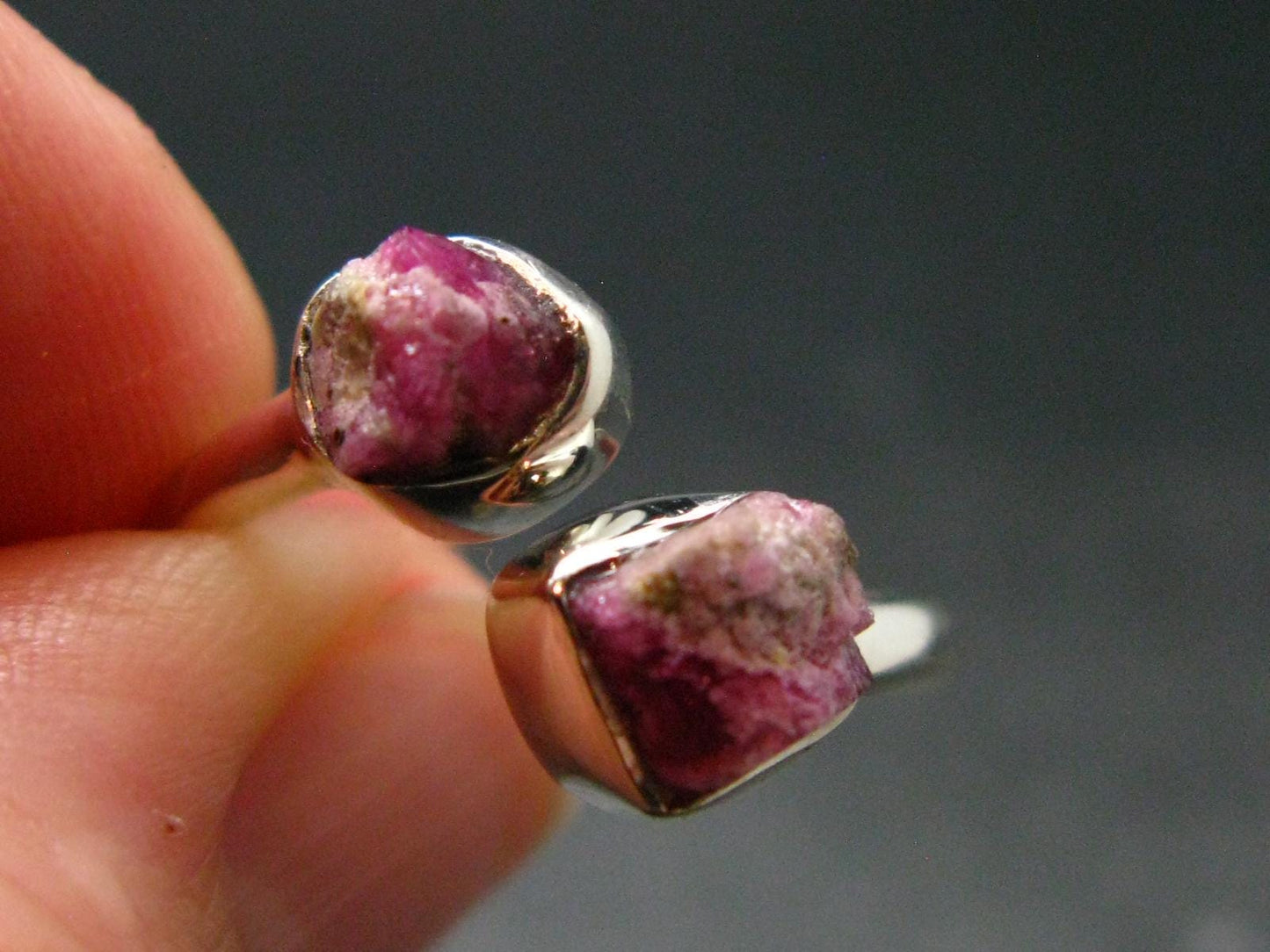 Bixbite Red Emerald Beryl Silver Ring From Utah USA - Size 8 - 2.29 Grams