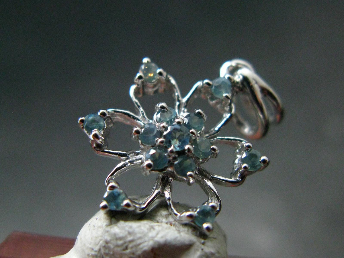 Genuine Alexandrite Gem Silver Pendant From Russia - 1.00 Grams - 0.33 TCW