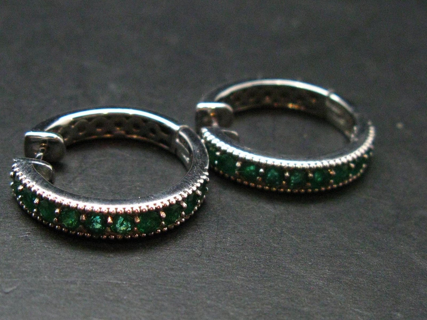 Gem Emerald Faceted Earrings In Sterling Silver - 1.35 Carats