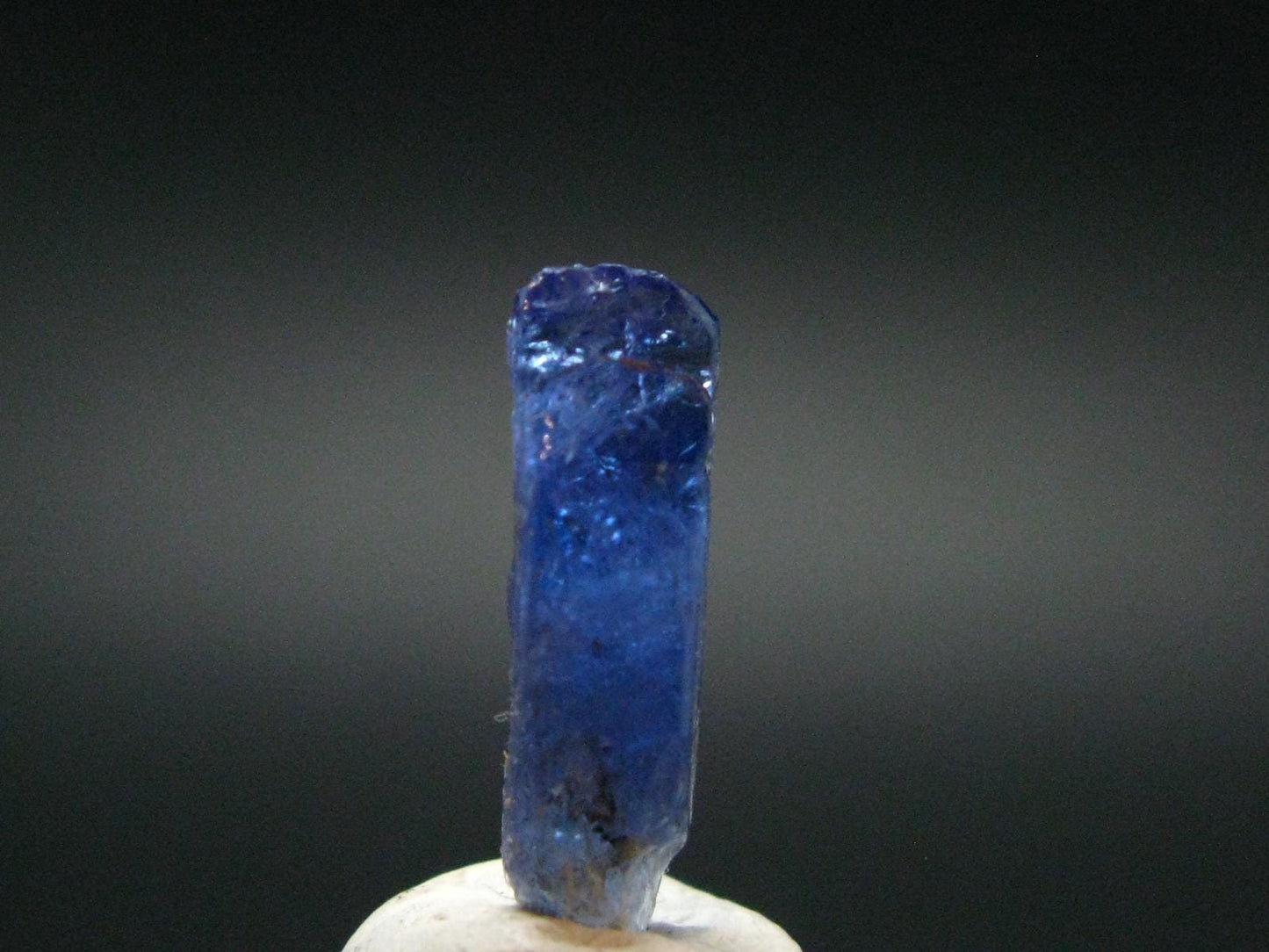 Fine Gem Tanzanite Zoisite Crystal From Tanzania - 5.55 Carats - 0.7"