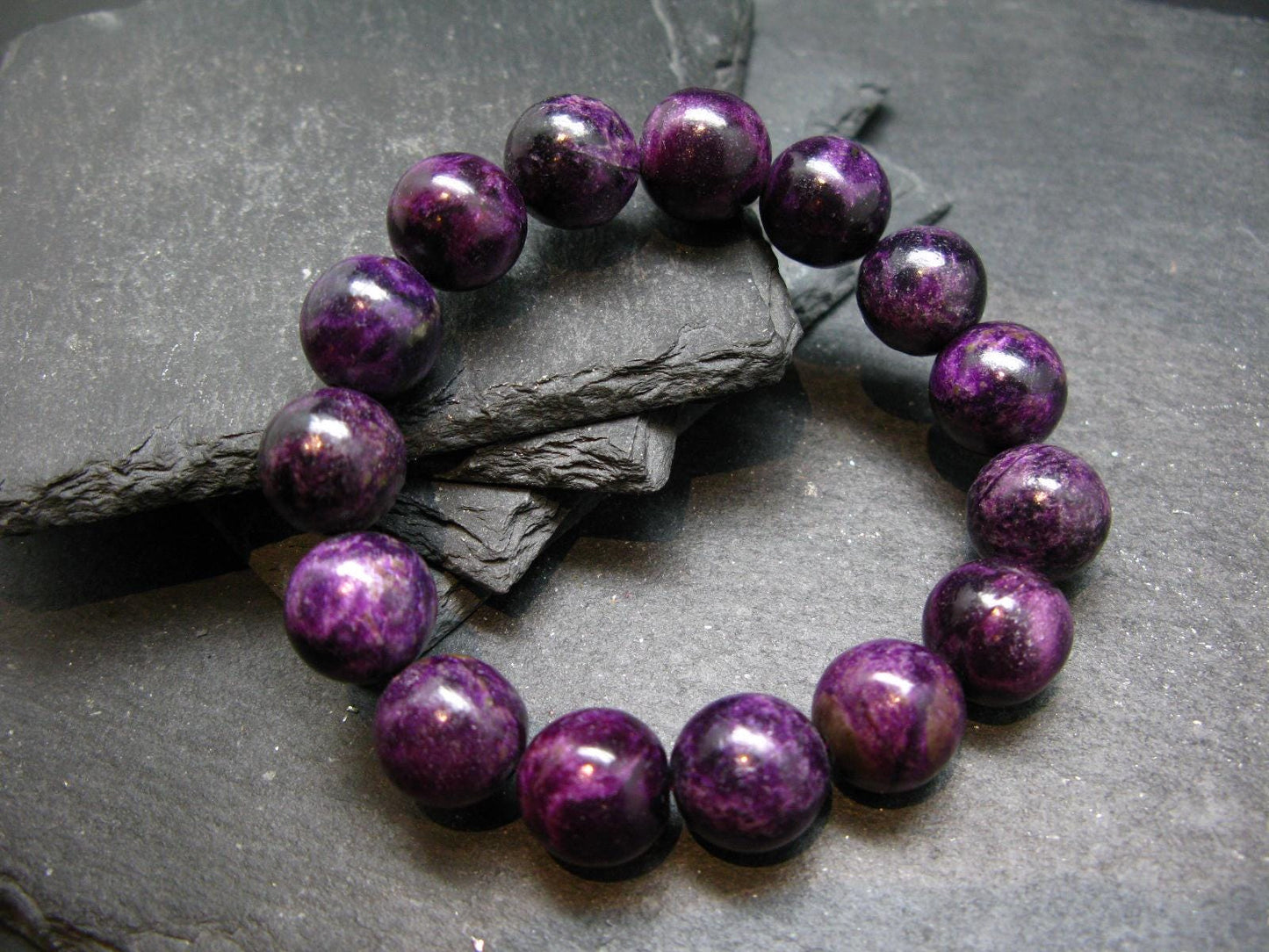 Stichtite Genuine Bracelet ~ 7 Inches ~ 14mm Round Beads