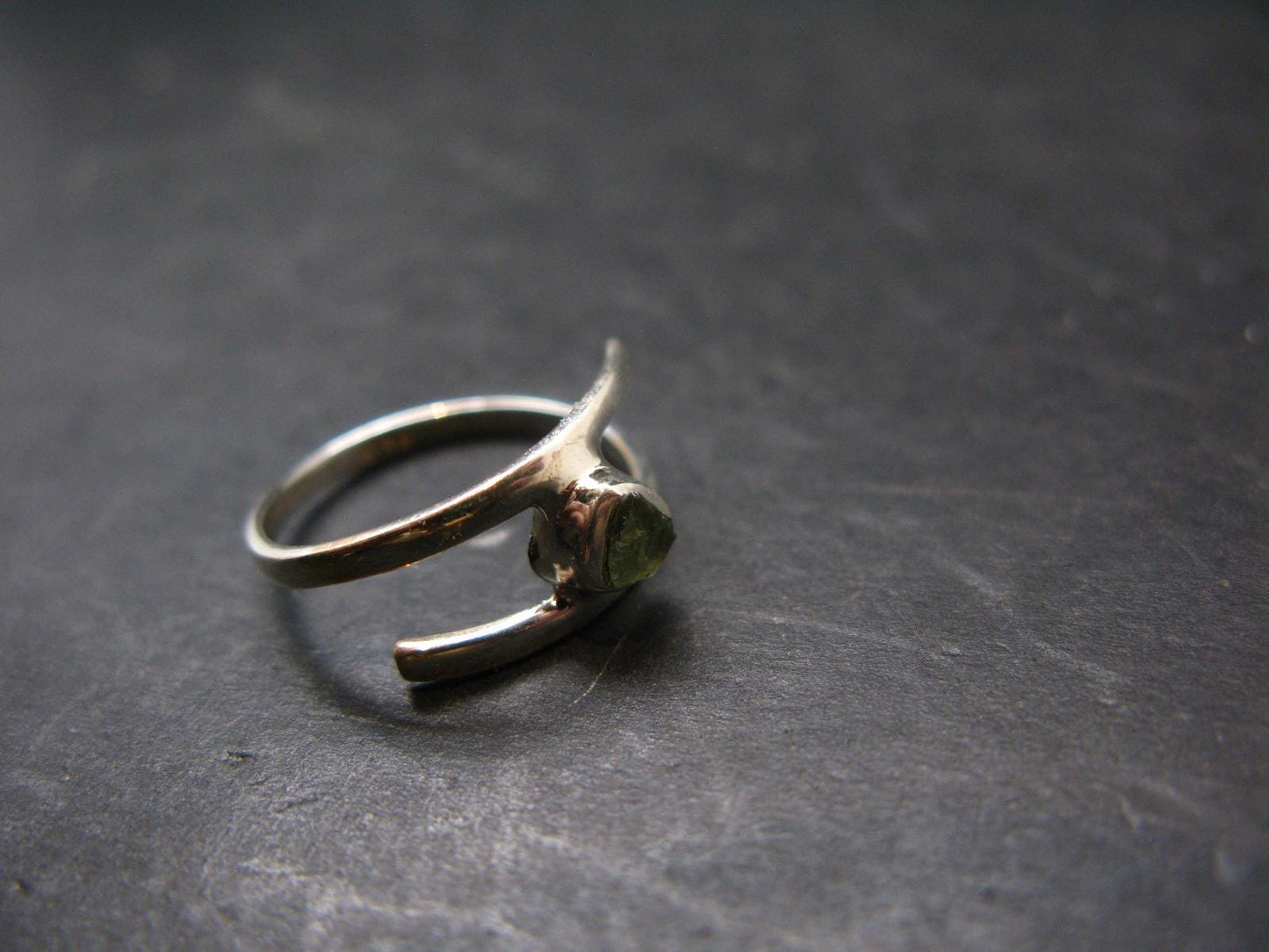 Cute Gem Moldavite Sterling Silver Ring From Czech Republic - Size 6 - 1.6 Grams
