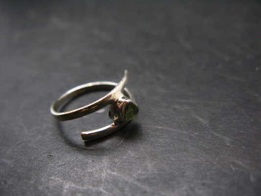 Cute Gem Moldavite Sterling Silver Ring From Czech Republic - Size 6 - 1.6 Grams