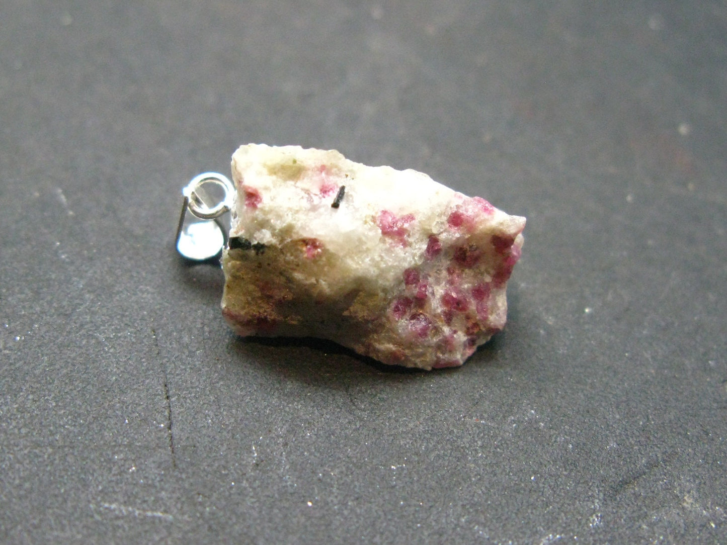 Rare Kakortokite Silver Pendant From Greenland - 2.66 Grams - 0.9"