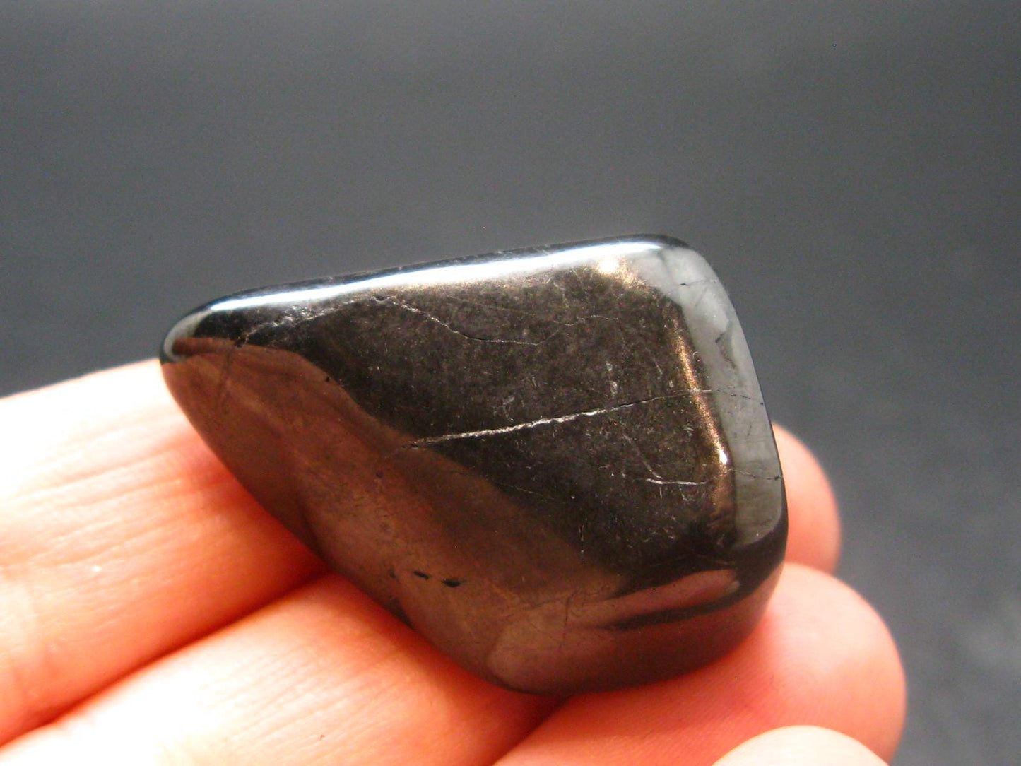 Elite Shungite Tumbled Piece from Russia - 1.1" - 11.91 Grams