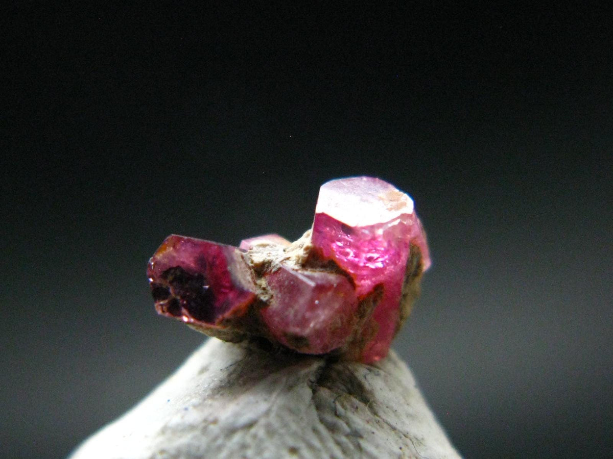 Nice Rare Gem Bixbite Red Emerald Beryl Crystal From Utah USA - 0.68 Carats