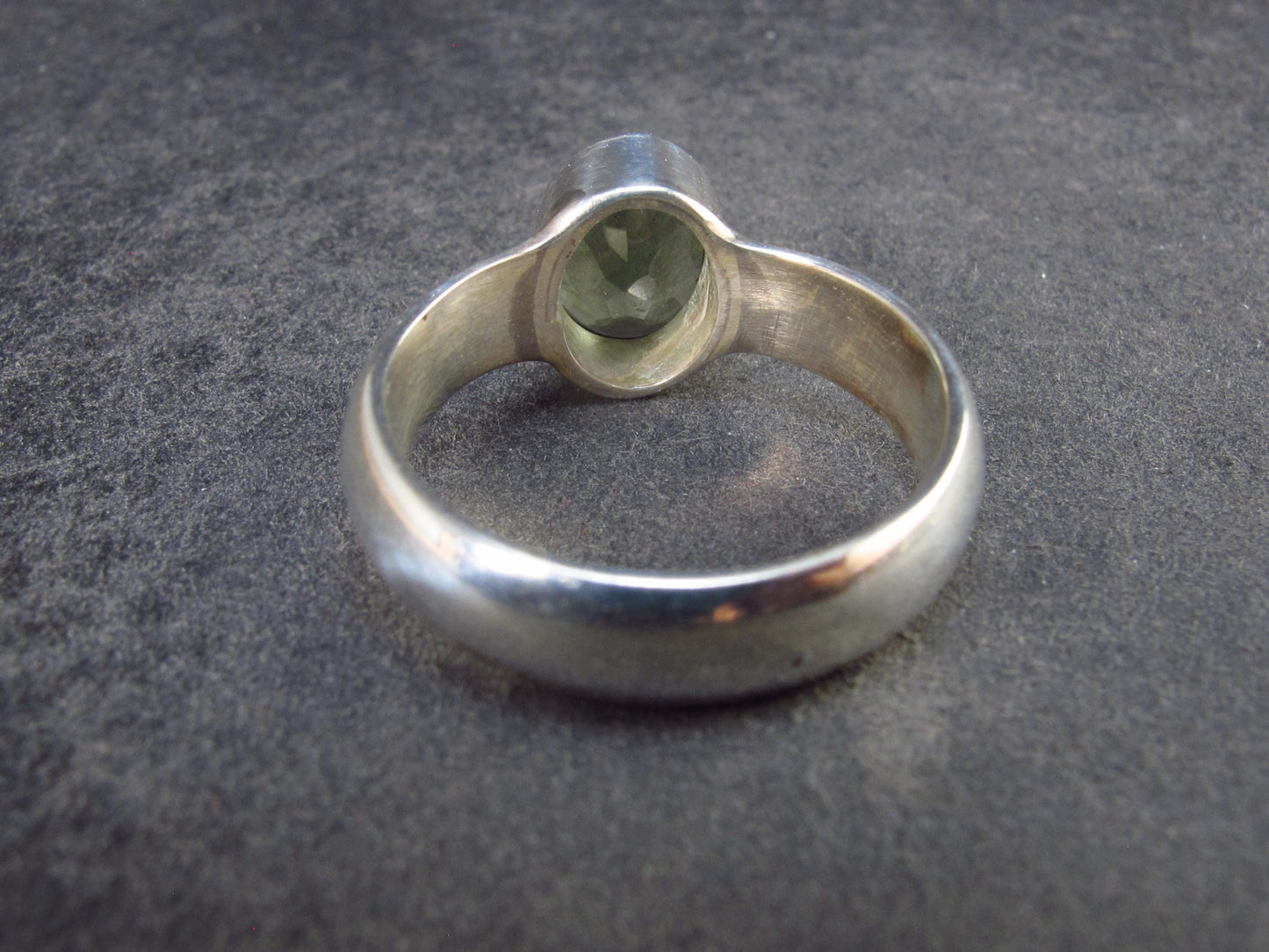 Moldavite Tektite Facetted Silver Ring from Czech Republic - Size 9 - 6.21 Grams