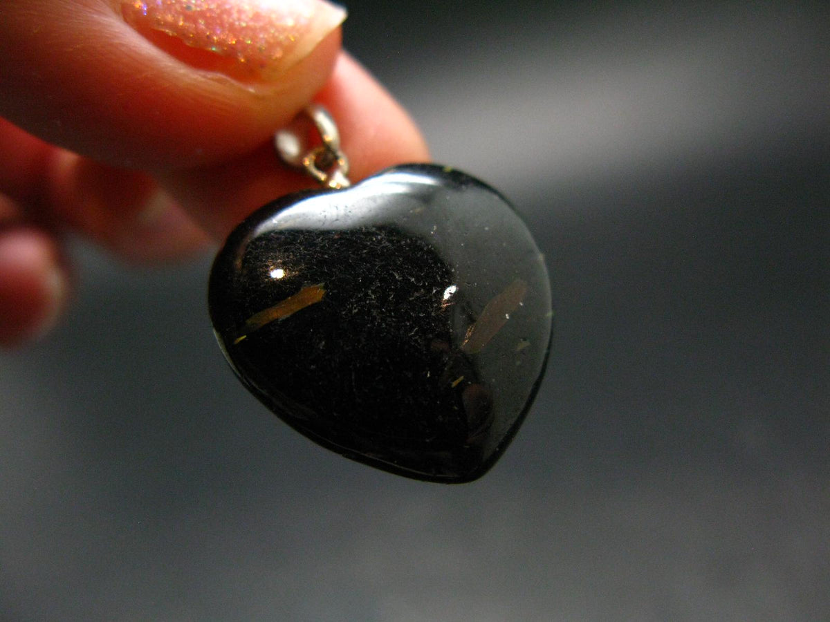 Silver Nuumite Nuummite Heart Pendant From Greenland - 1.1" - 4.83 Grams