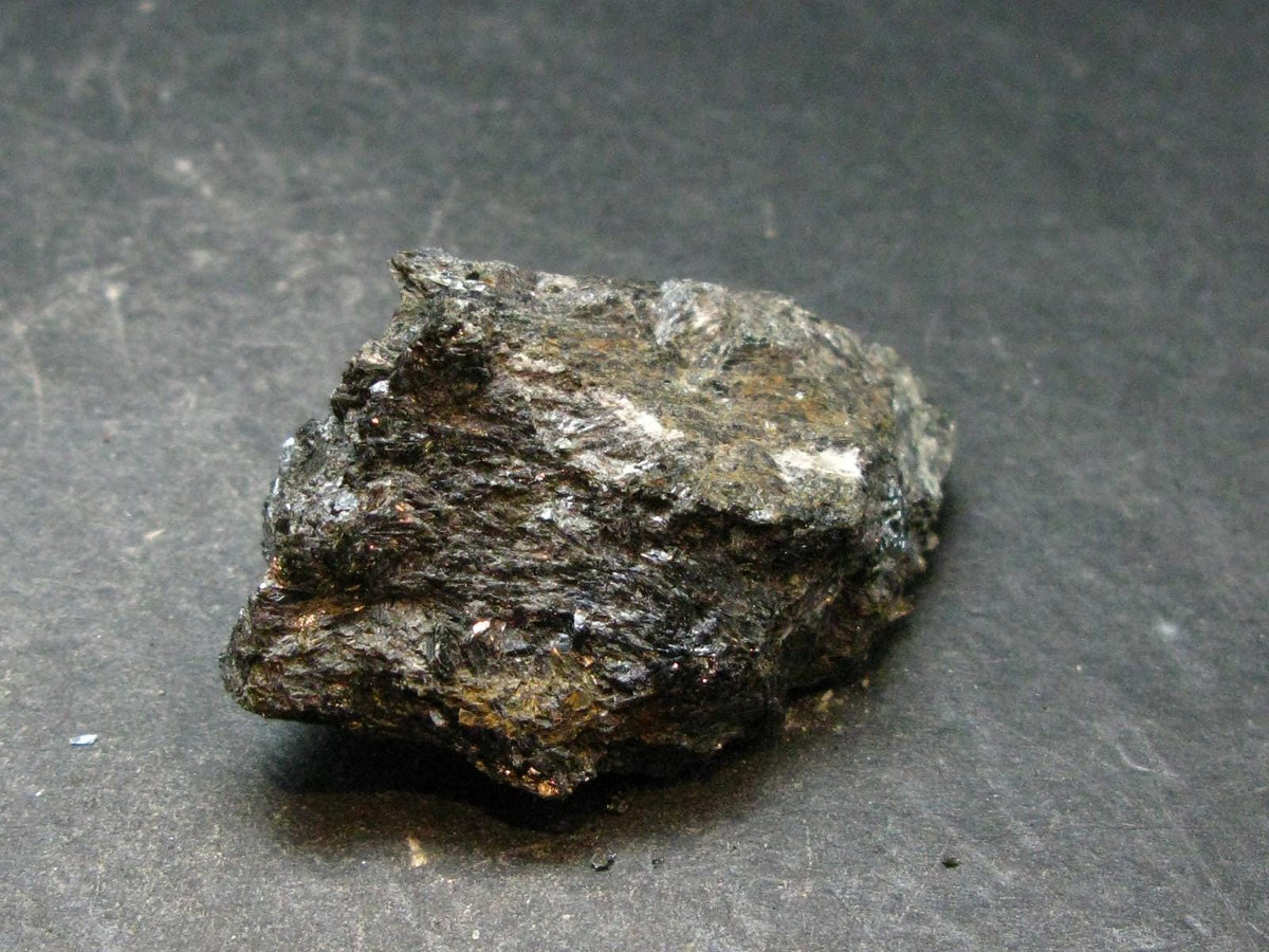Rare Nuumite Nuummite Raw Piece From Greenland - 33.62 Grams - 1.8"