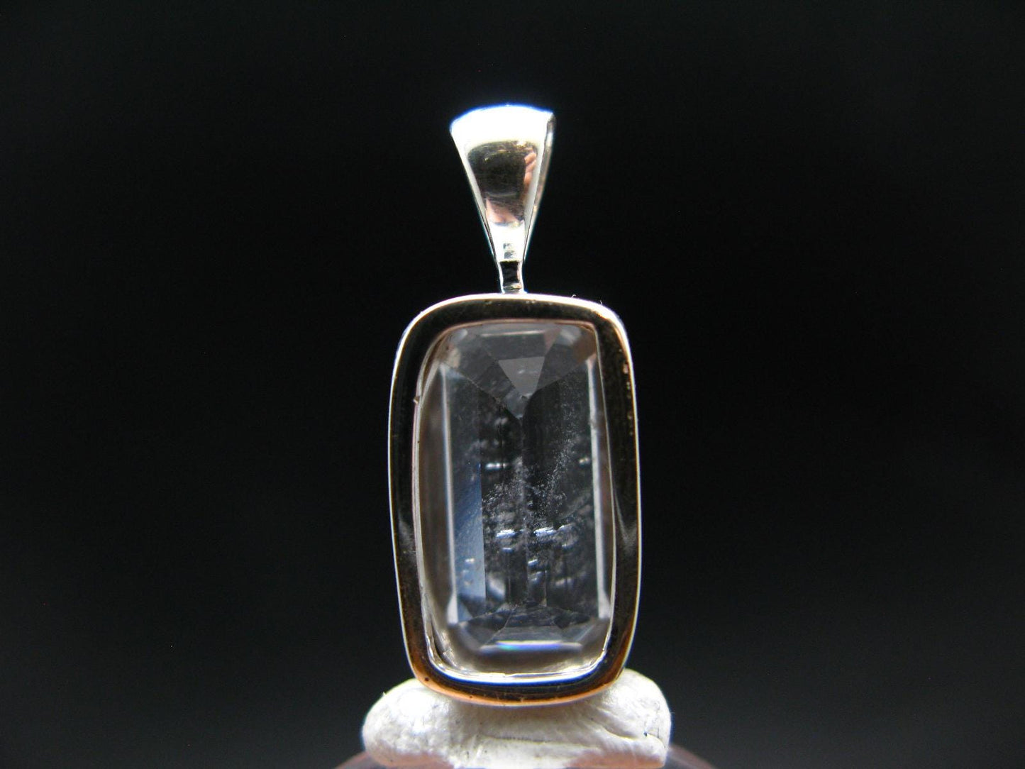 Gem Phenakite Phenacite 8.91 Carats Facetted Pendant from Russia - 3.77 Grams - 0.9"