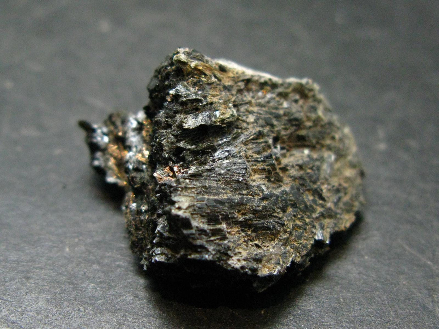 Rare Nuumite Nuummite Raw Piece From Greenland - 11.74 Grams - 1.1"