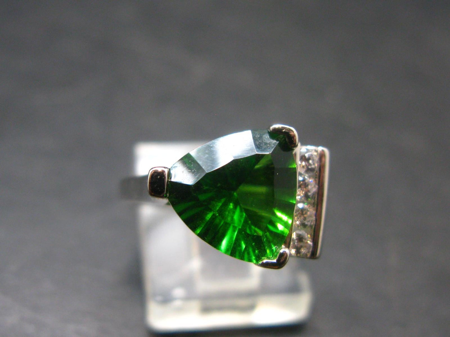 Helenite Gaia Stone Gem Sterling Silver Ring From Washington - Size 7.5 - 1.72 Carats