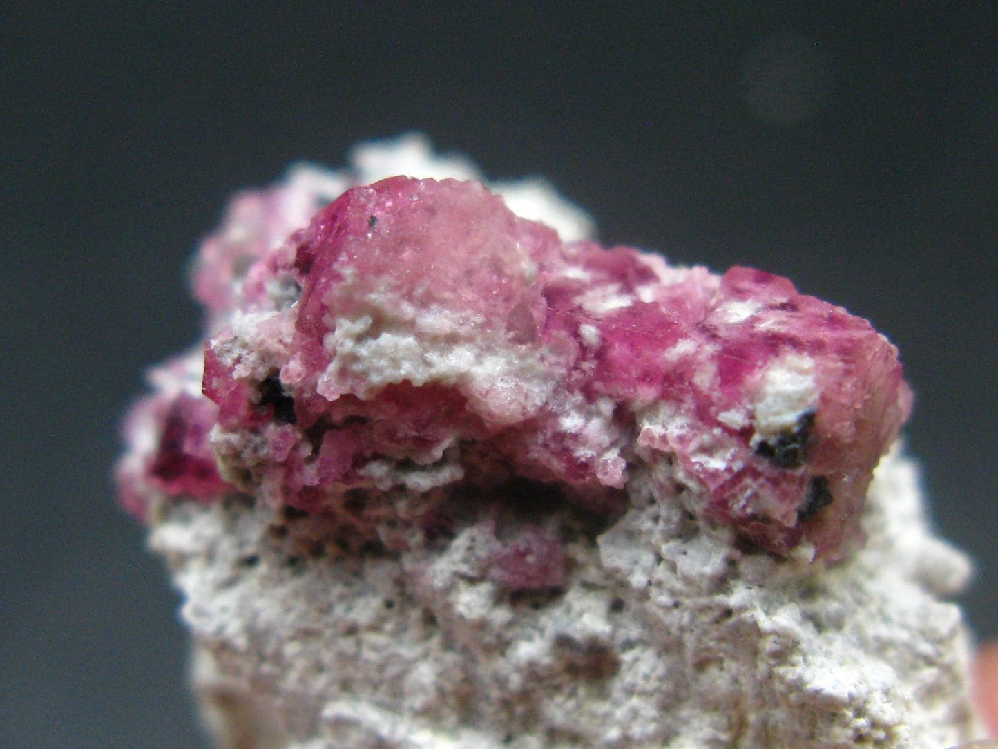 Rare Gem Bixbite Red Emerald Beryl Cluster From Utah USA - 1.3" - 7.48 Grams