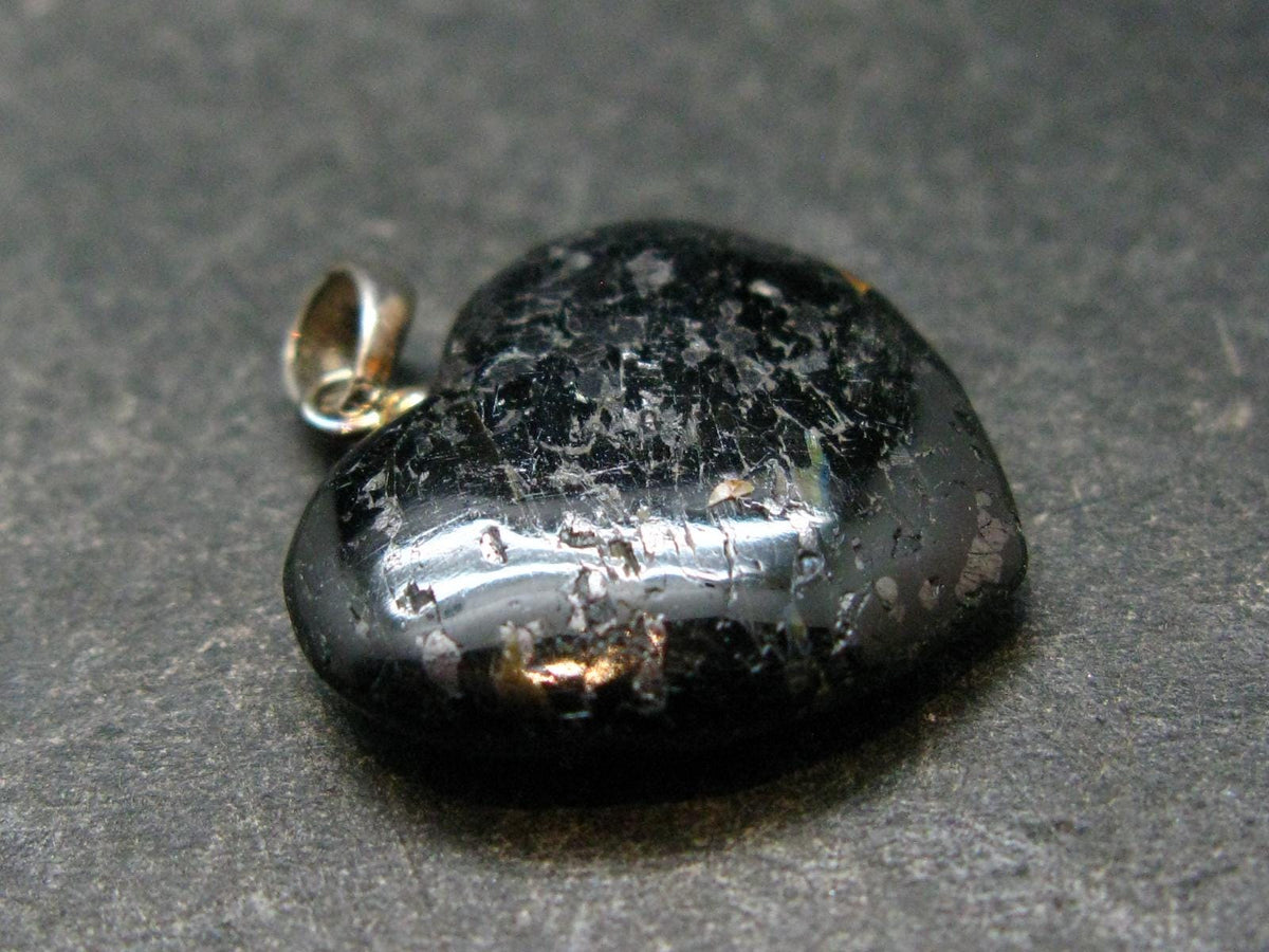 Silver Nuumite Nuummite Heart Pendant From Greenland - 1.0" - 3.38 Grams