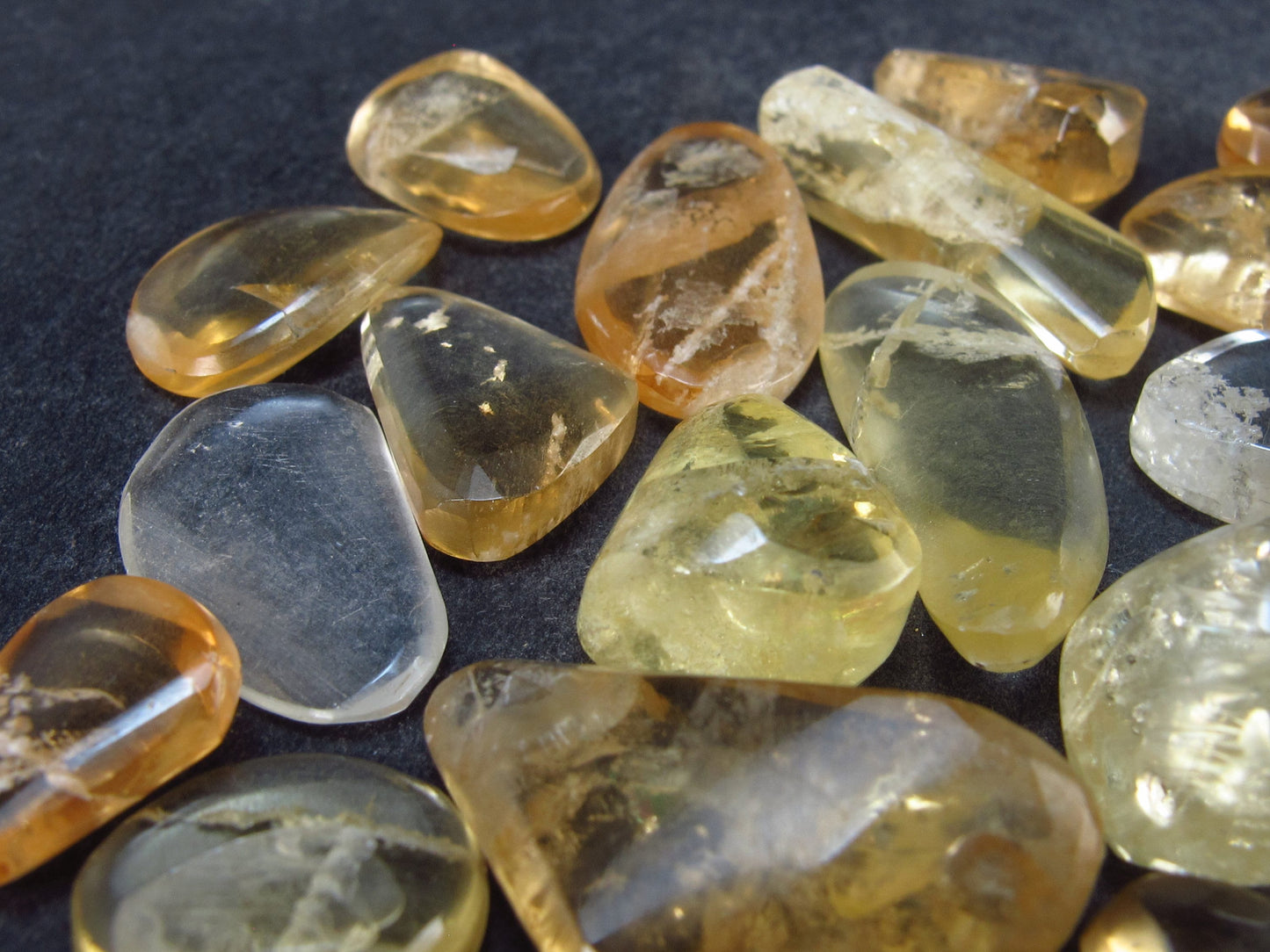 Lot of 25 Golden Scapolite Tumbled Stones from Tanzania - 138 Carats