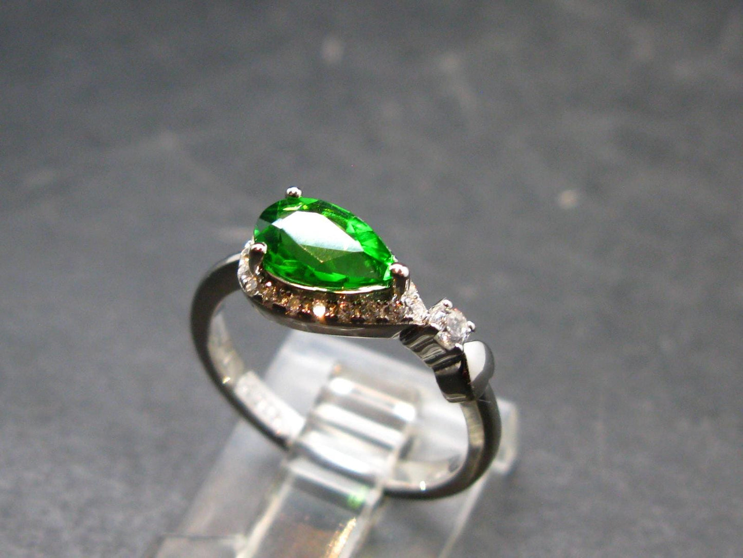 Helenite Gaia Stone Gem Sterling Silver Ring From Washington - Size 6 - 0.80 Carats