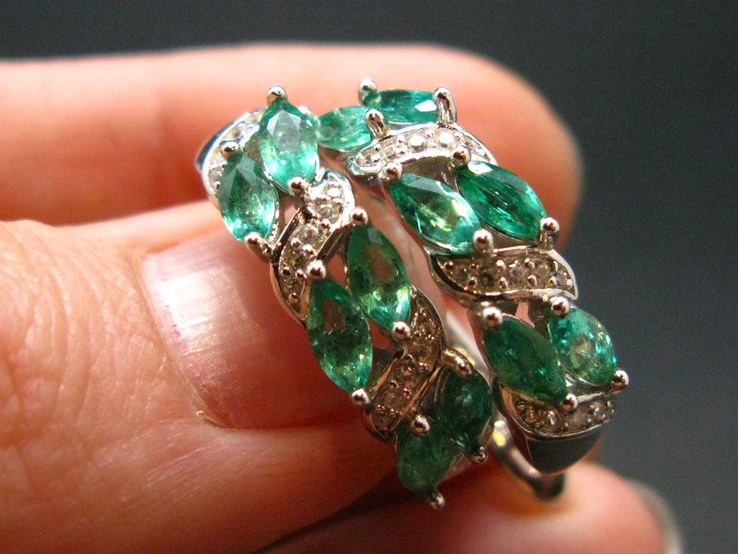 Gem Emerald Faceted Earrings In Sterling Silver - 1.45 Carats