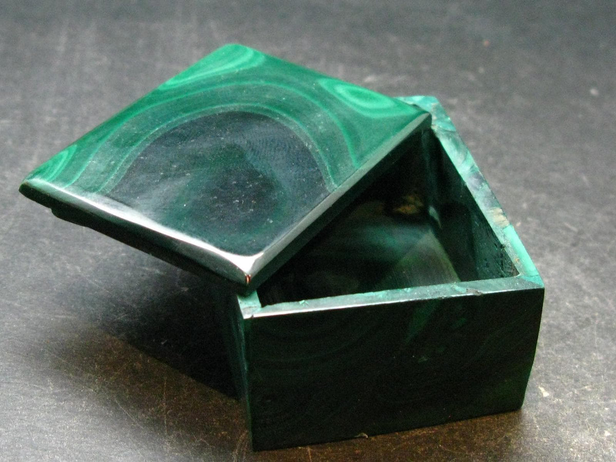 Rich Vibrant Green Malachite Box From Congo - 2.1" - 98.73 Grams