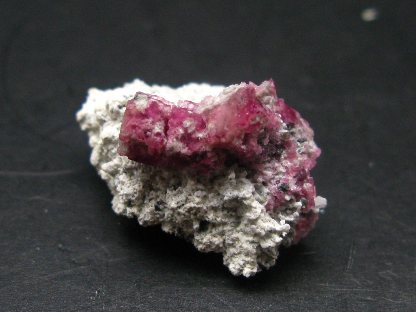Rare Gem Bixbite Red Emerald Beryl Cluster From Utah USA - 1.3" - 7.48 Grams