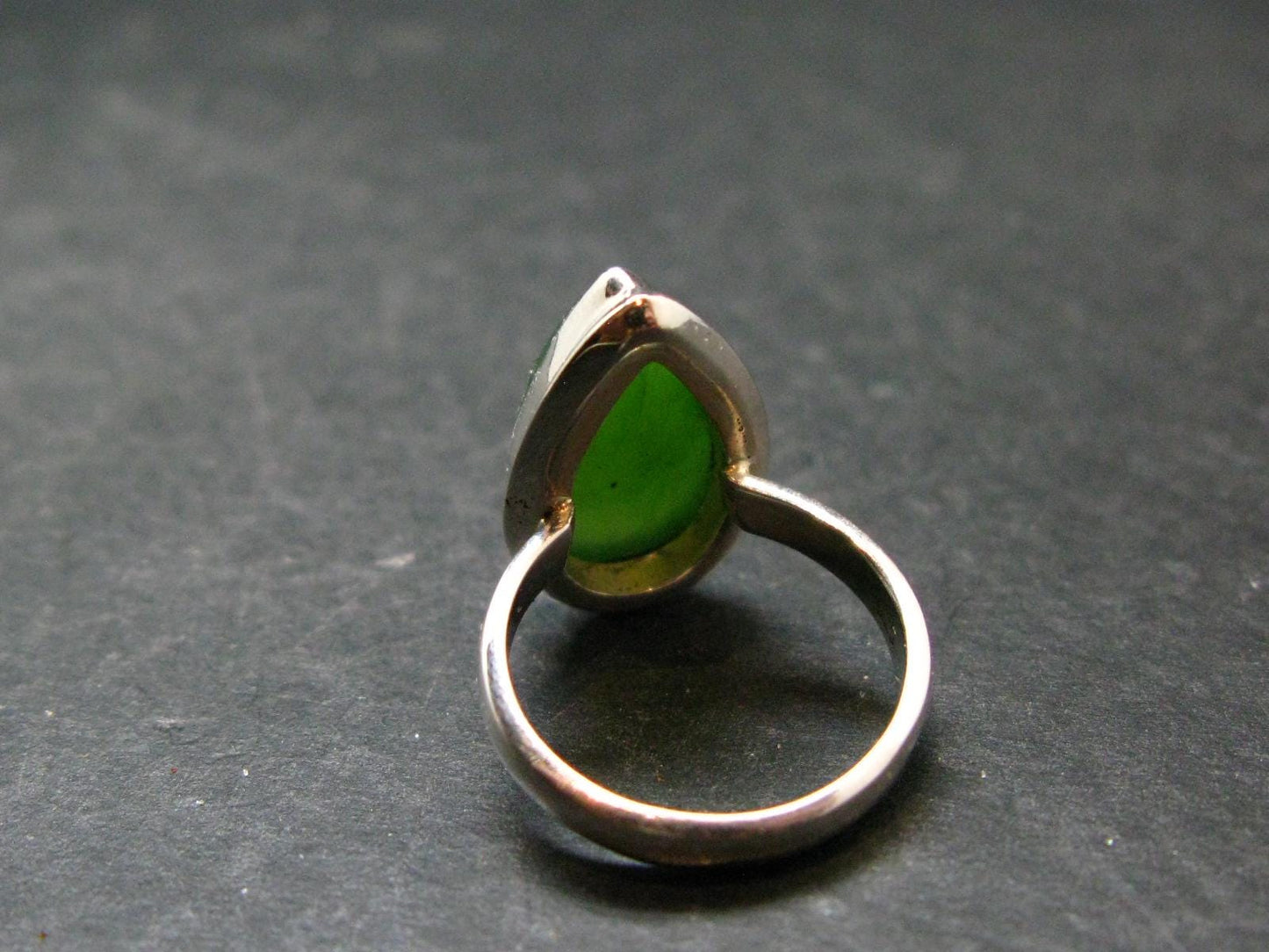 Nephrite Jade Ring From Canada - Size 5 - 4.72 Grams