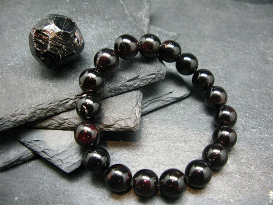 Gem Garnet Almandine Genuine Bracelet ~ 7 Inches ~ 11mm Round Beads
