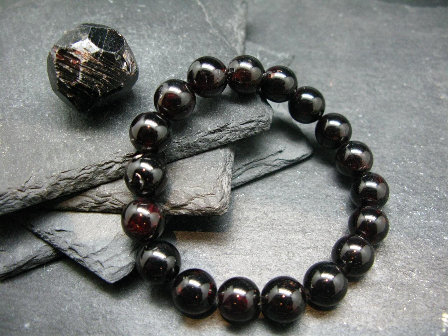 Gem Garnet Almandine Genuine Bracelet ~ 7 Inches ~ 11mm Round Beads