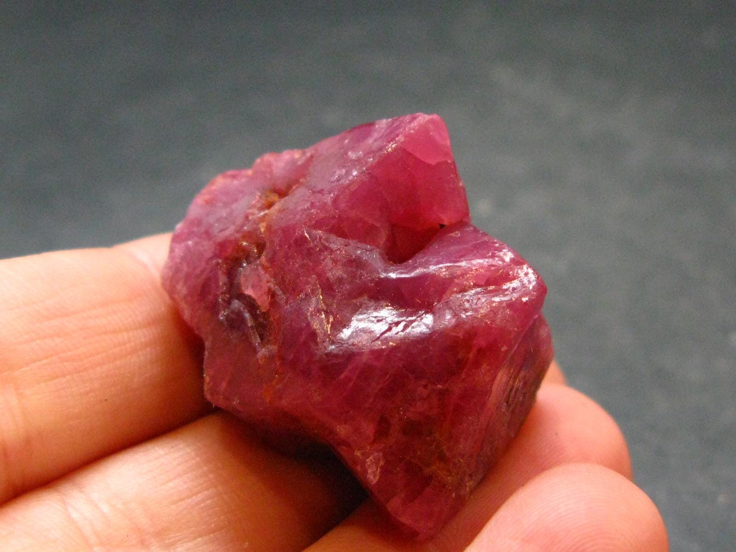 Spinel Crystal From Tanzania - 1.2" - 109.10 Carats