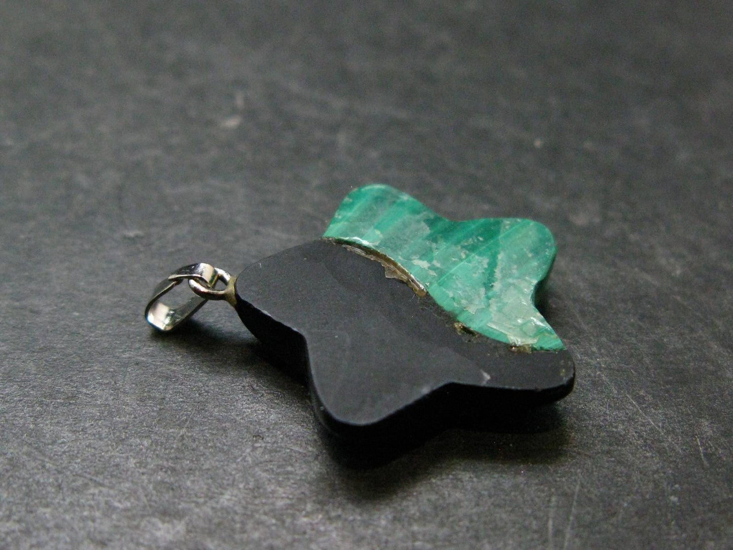 Queen of Green!! Genuine Vivid Vibrant Green Malachite Sterling Silver Pendant - 1.1" - 3.48 Grams