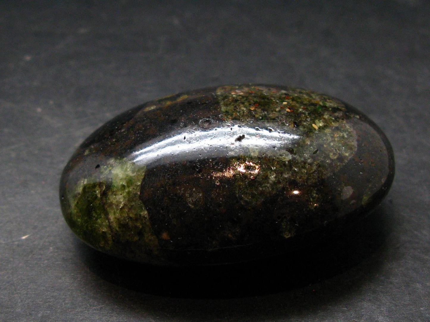 Peridot Olivine Tumbled Stone from Arizona, USA - 2.1" - 63.13 Grams