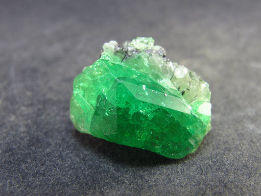 Gem Tsavorite Tsavolite Garnet Crystal From Tanzania - 29.8 Carats - 0.8"