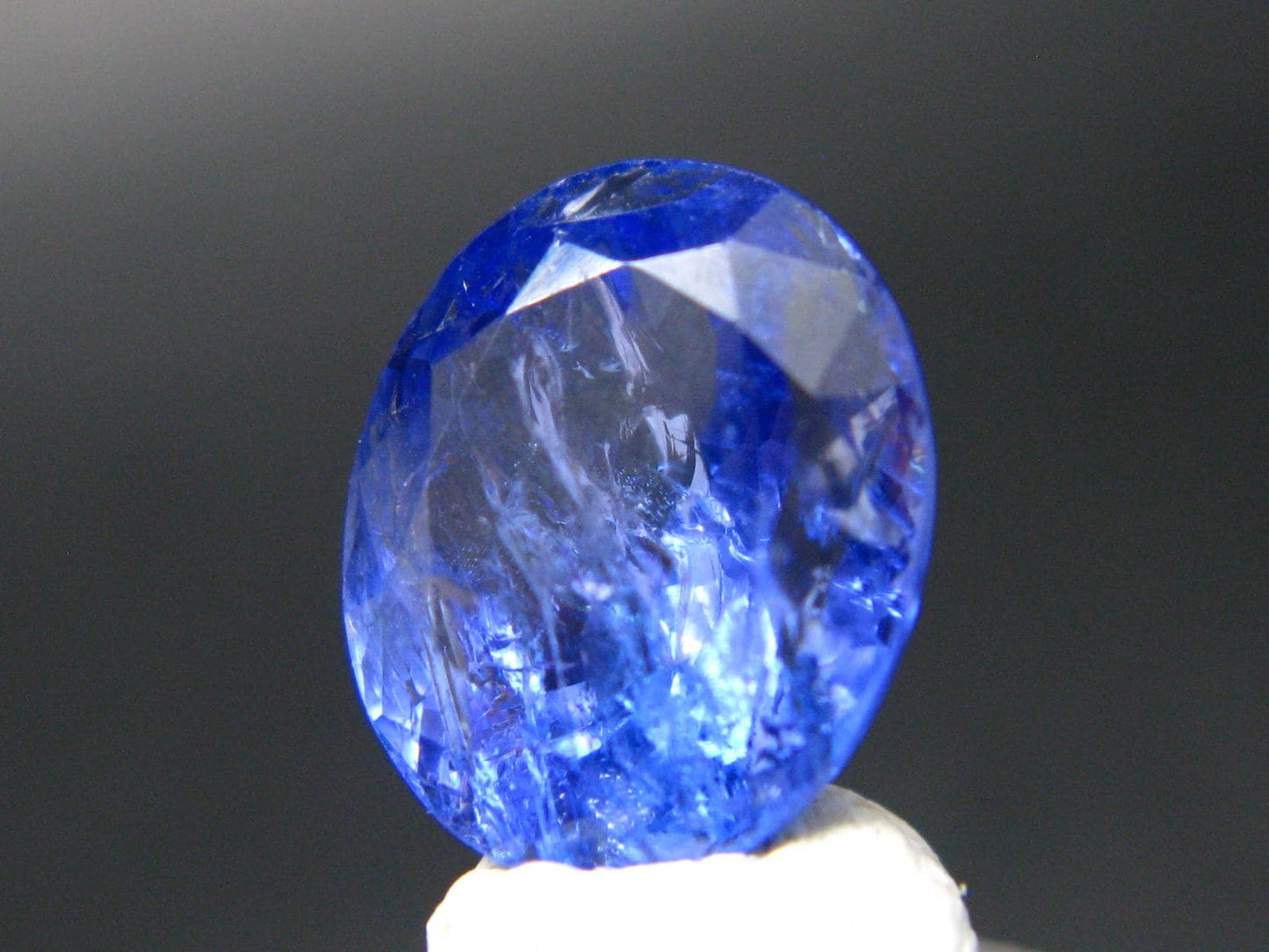 Rare Gem Tanzanite Cut Stone from Tanzania - 5.50 Carats