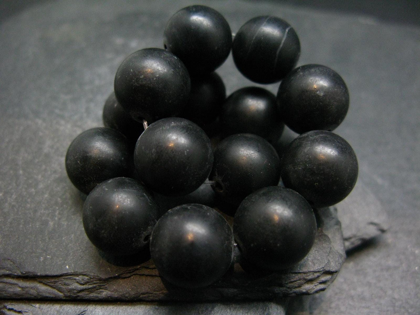 Shamanite Shammanite Genuine Bracelet ~ 7 Inches ~ 14mm Round Beads