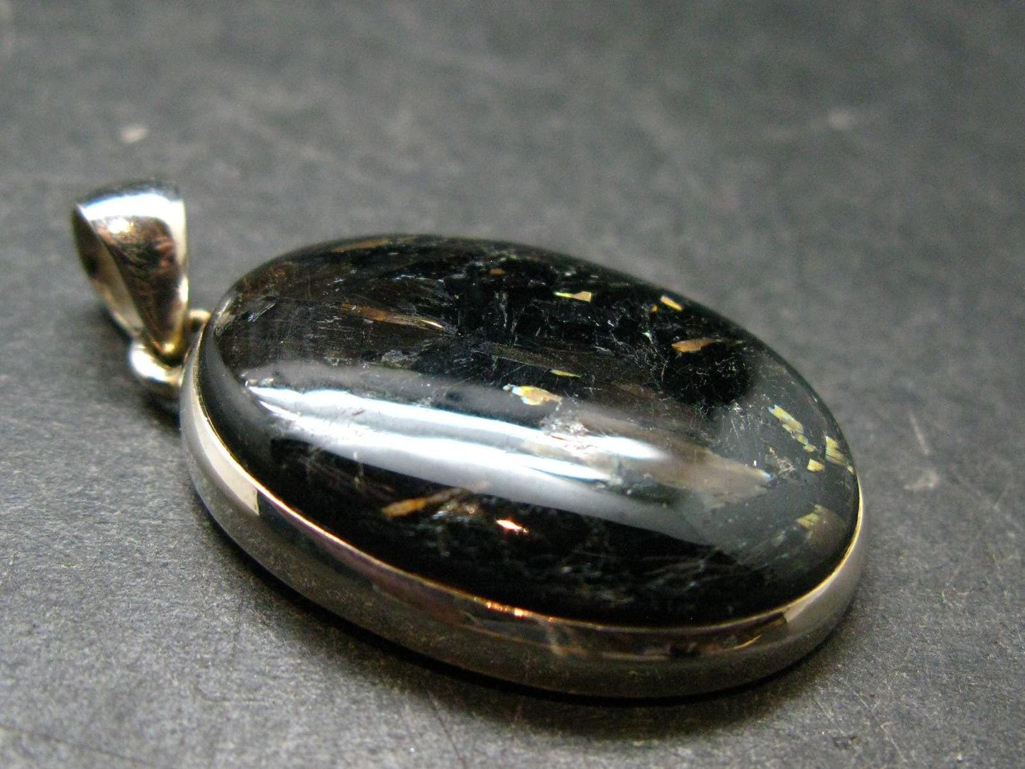 Very Rare Sterling Silver Nuumite Nuummite Pendant From Greenland - 1.6" - 10.84 Grams