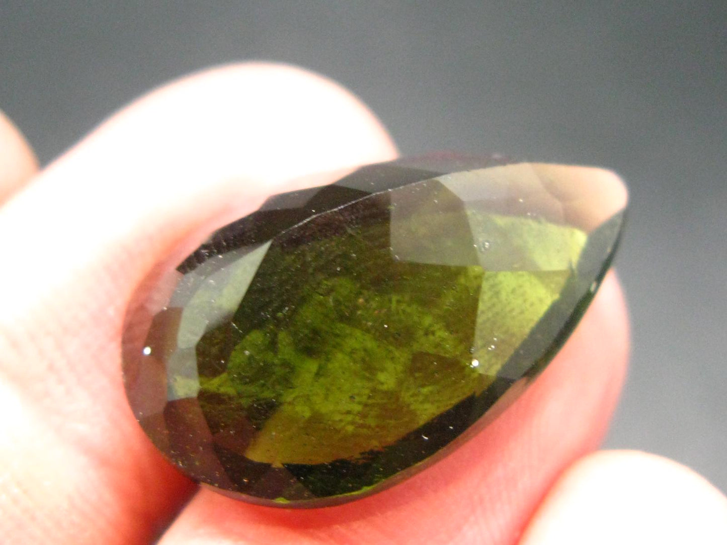 Moldavite Tektite Gem Cut Facetted Stone from Czech Republic - 20.50 Carats - 26x17mm