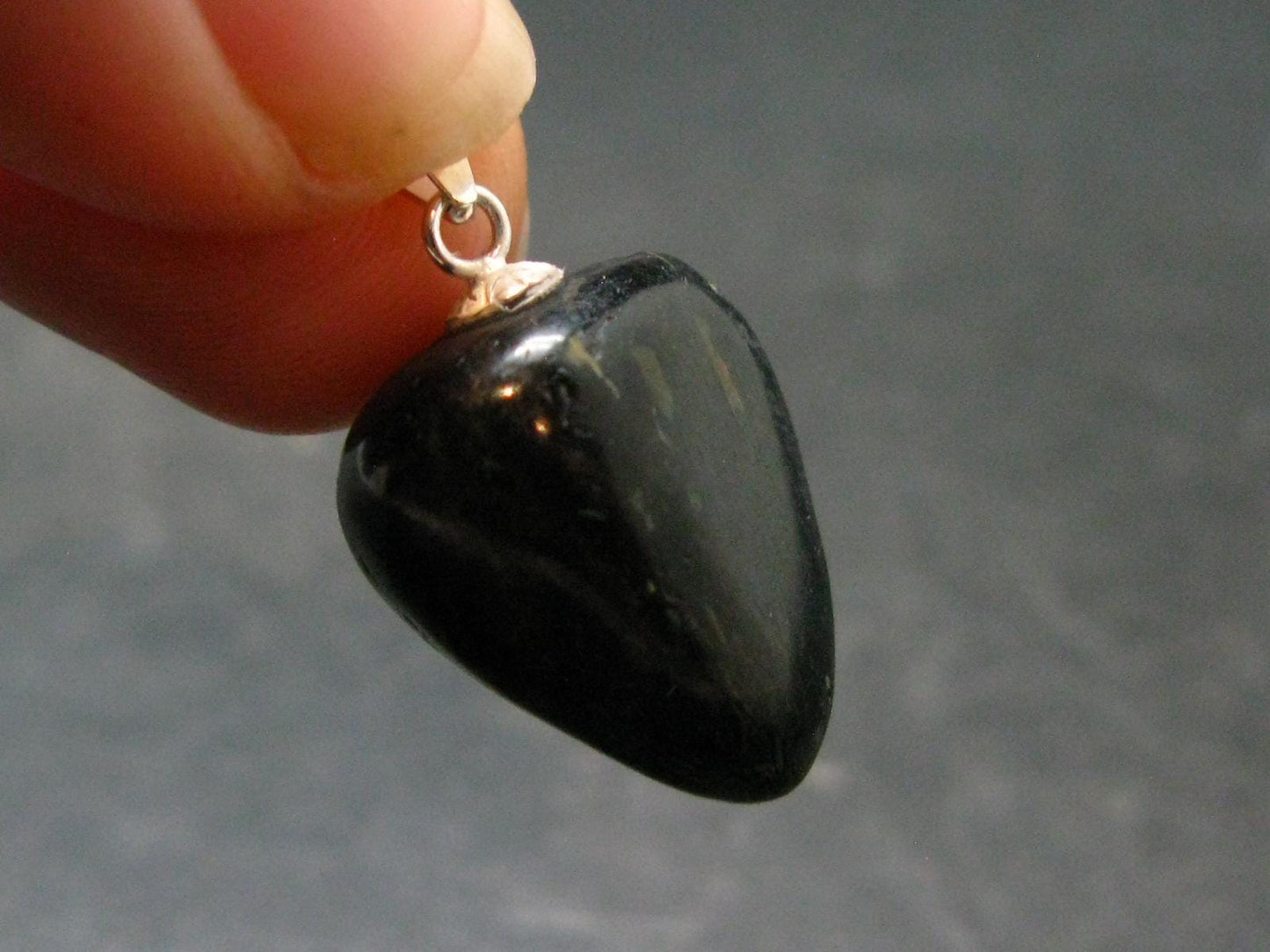 Very Rare Sterling Silver Nuumite Nuummite Pendant From Greenland - 1.0" - 4.34 Grams
