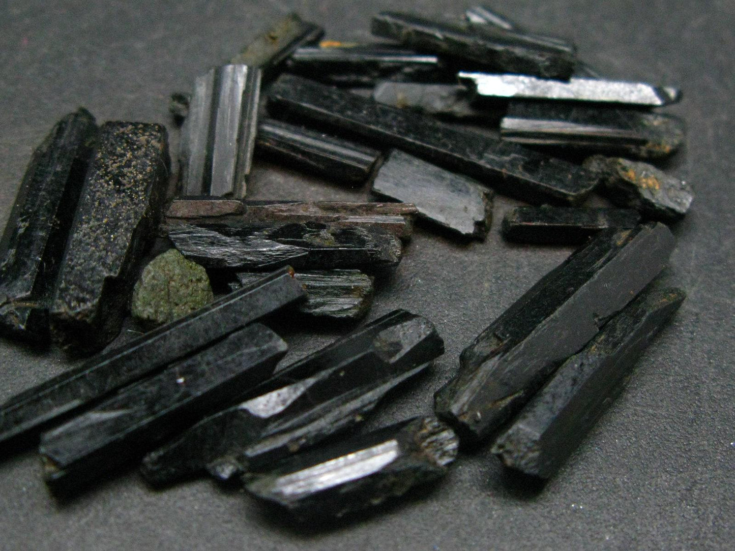 Lot of 25 Rare Aegirine Crystals From Malawi - 11.6 Grams