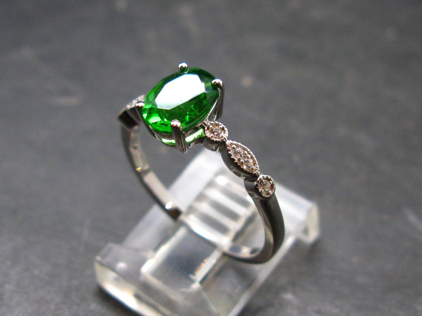 Helenite Gaia Stone Gem Sterling Silver Ring From Washington - Size 8 - 1.0 Carats