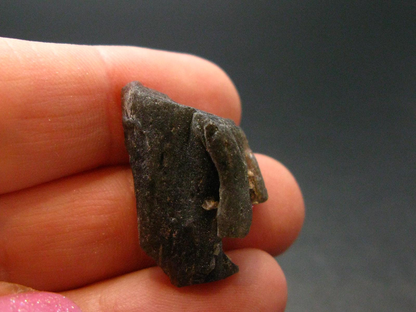Meteor Splash Glass!! Fabulous Asymmetrical Rare Darwin Glass Tektite Pleistocene Piece From Australia - 1.0"
