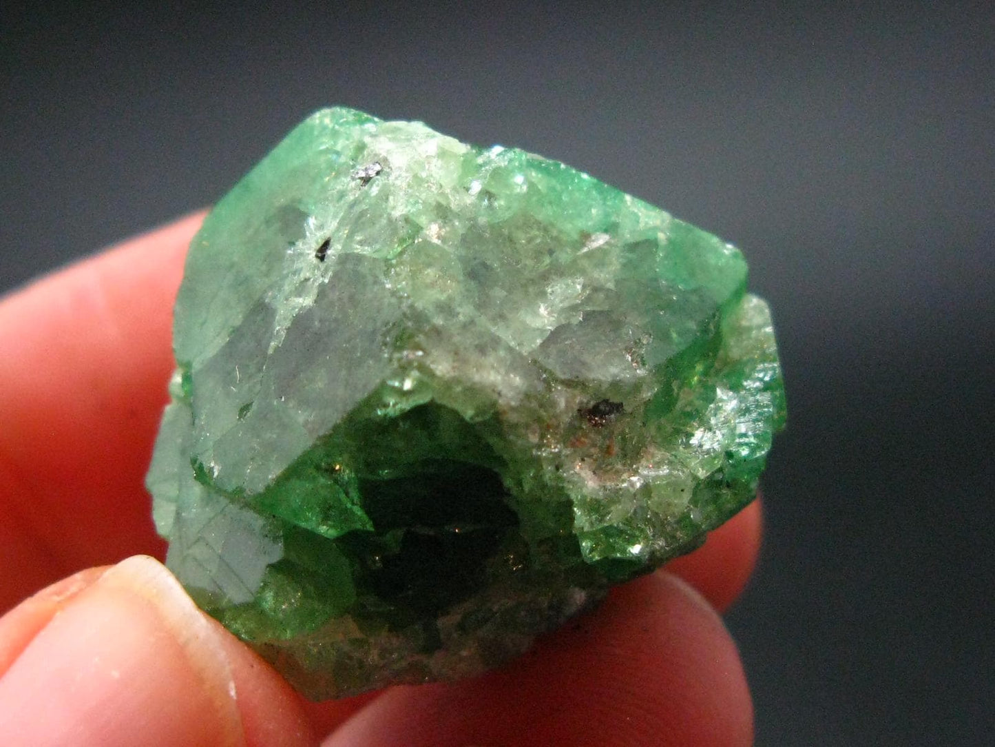 Gem Tsavorite Tsavolite Garnet Crystal From Tanzania - 84.65 Carats - 1.0"
