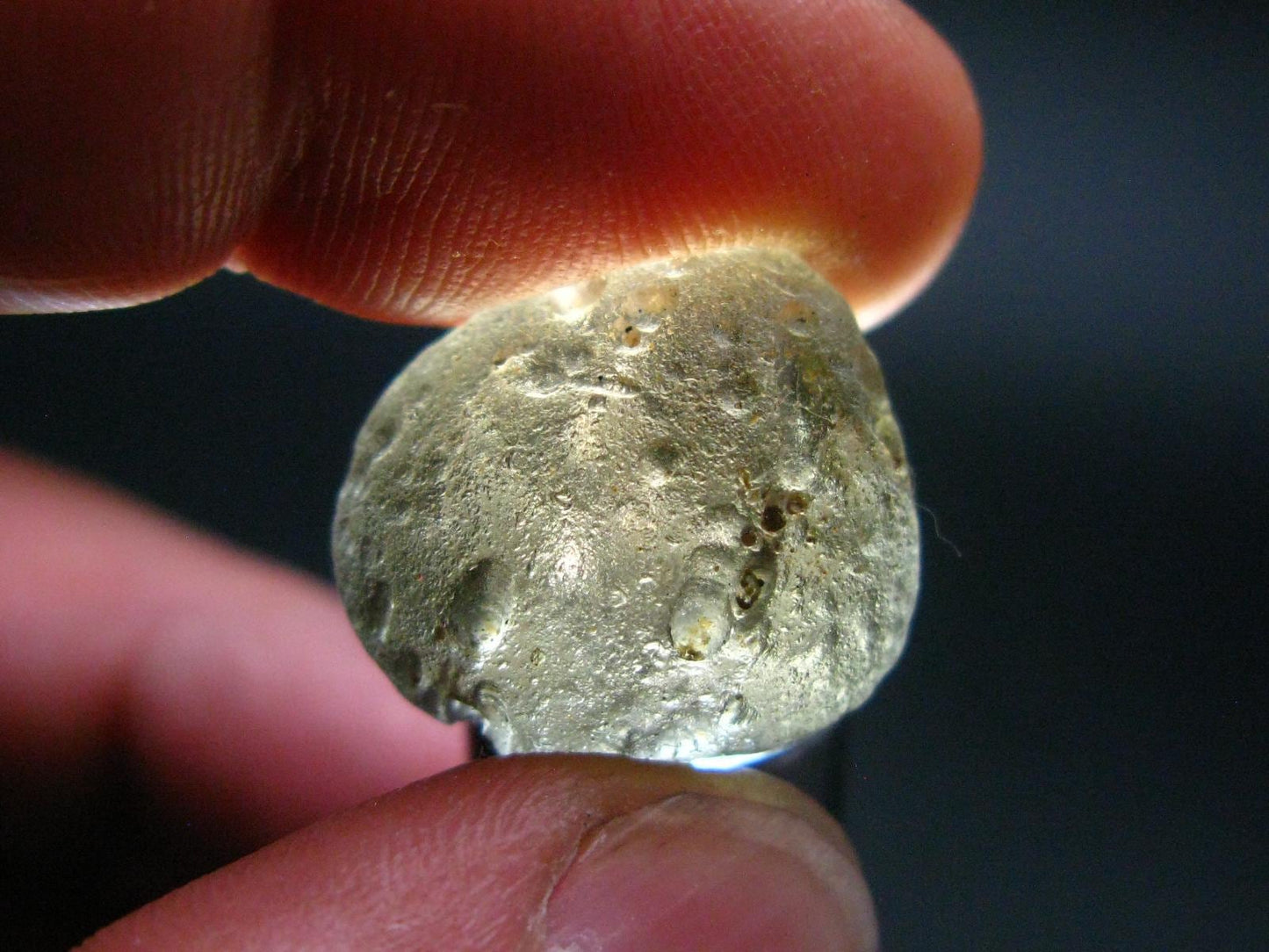 Colombianite Pseudotektite from Colombia - 8.14 Grams - 0.9"