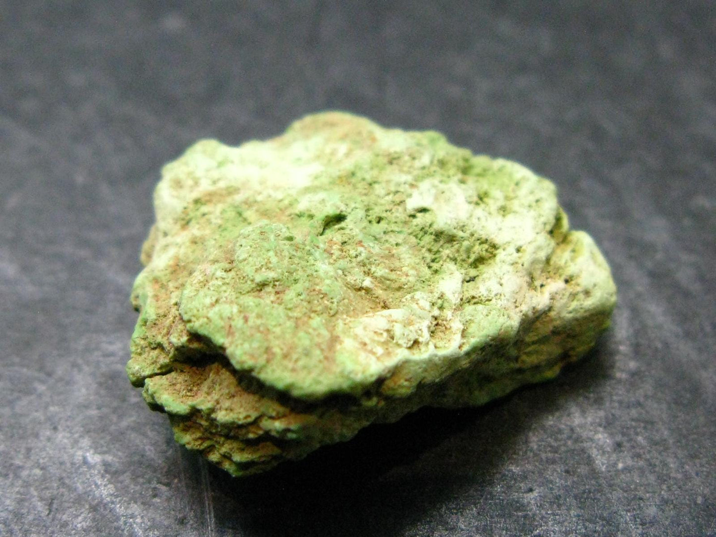 Gaspeite Raw Piece From Canada - 0.9" - 5.49 Grams