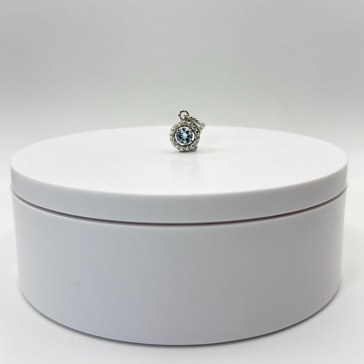 Sky Blue Topaz Infinity Halo Pendant in Sterling Silver - 2.02 Grams