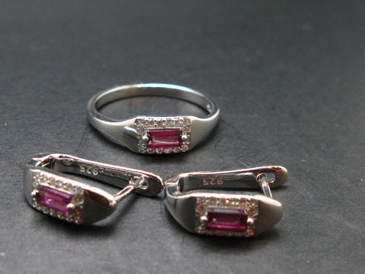 Gem Faceted Purplish Red Garnet Rhodolite Silver Ring With Earrings from Zimbabwe - Size 8 - 6.20 Grams