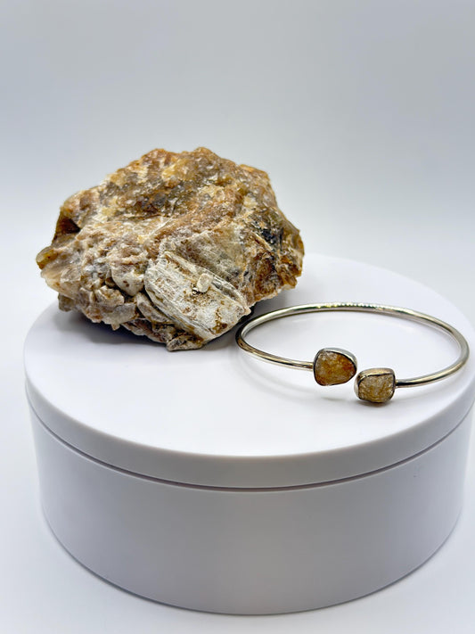 Raw Herderite Open Bangle – Natural Crystal Sterling Silver Cuff Bracelet - Weight 4.70 g
