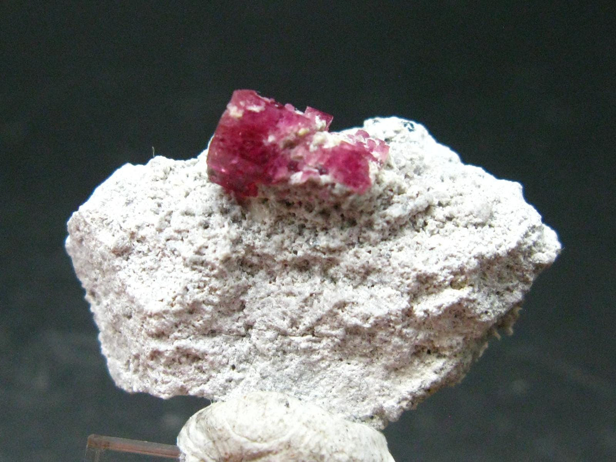 Rare Gem Bixbite Red Emerald Beryl Cluster From Utah USA - 1.3" - 5.61 Grams