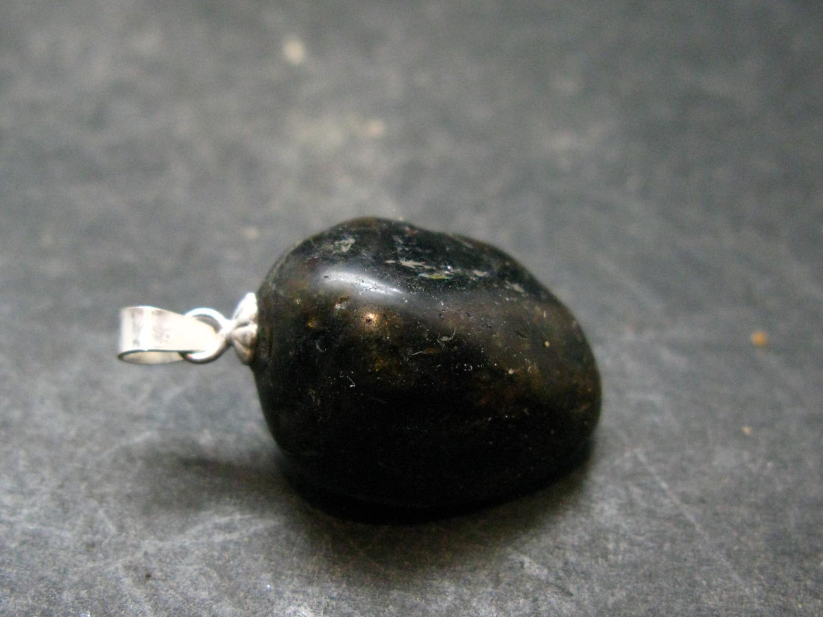 Very Rare Sterling Silver Nuumite Nuummite Pendant From Greenland - 1.0" - 5.0 Grams