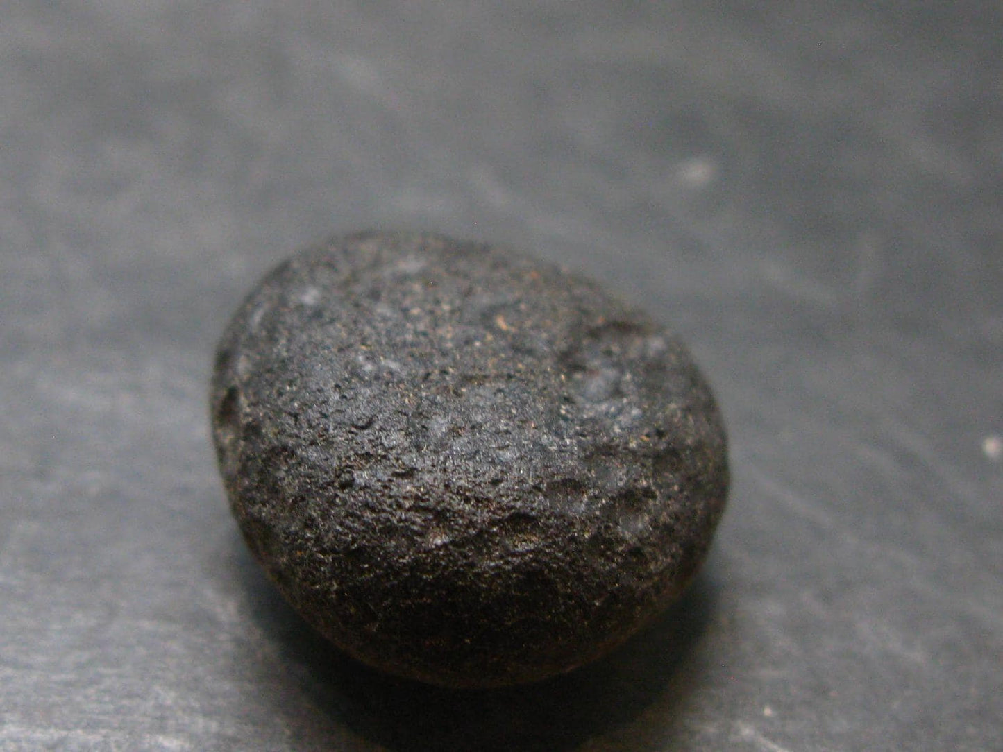 Colombianite Pseudotektite from Colombia - 6.16 Grams - 0.8"