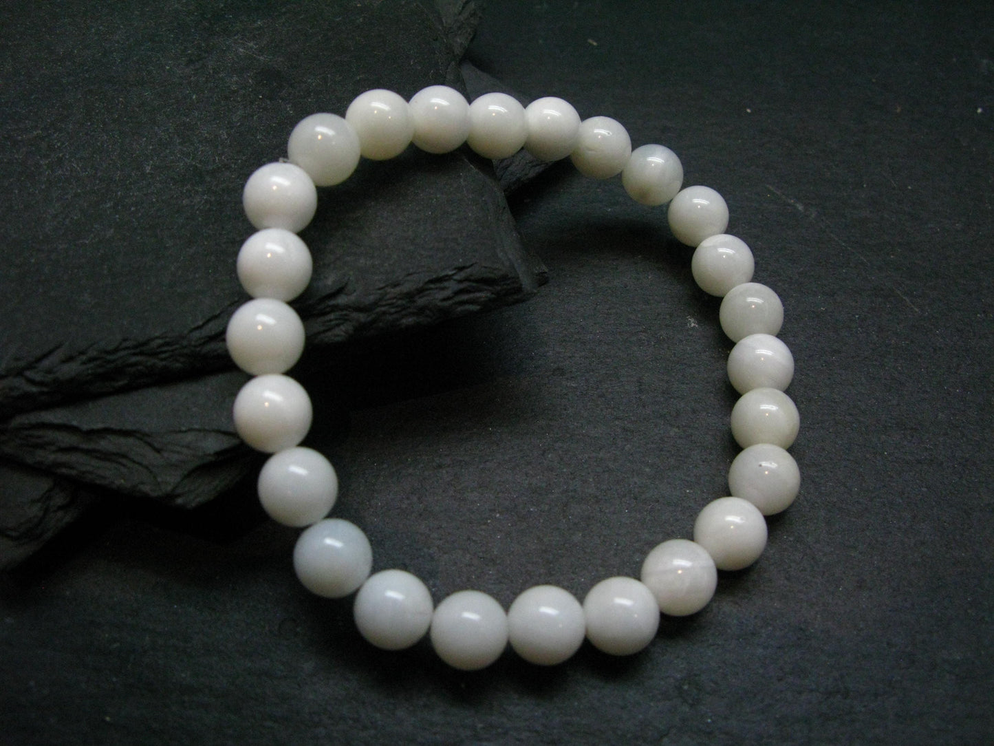 Mother of Pearl Shell Genuine Bracelet ~ 7 Inches ~ 8mm Round Beads