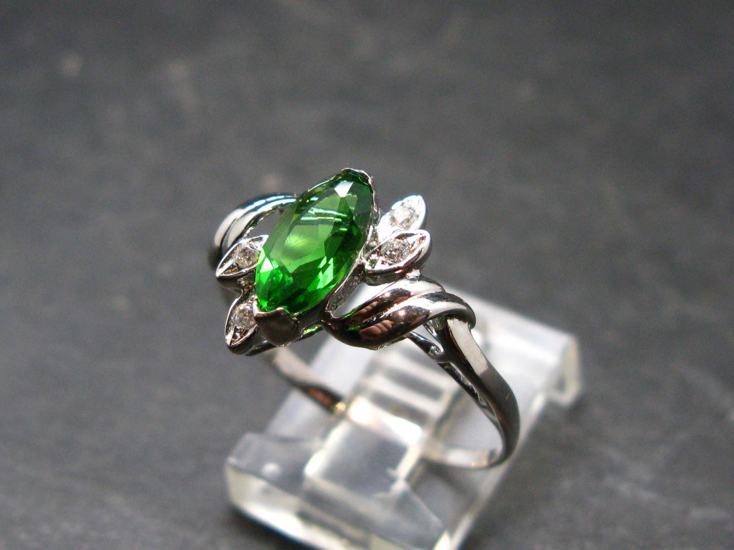 Helenite Gaia Stone Gem Sterling Silver Ring From Washington - Size 9 - 1.19 Carats