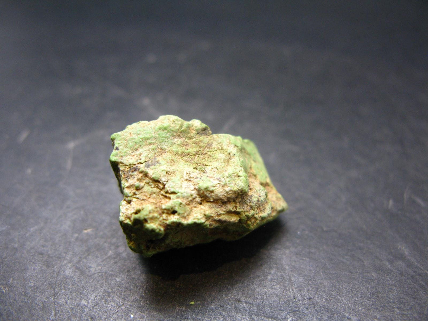 Gaspeite Raw Piece From Canada - 0.9" - 12.84 Grams